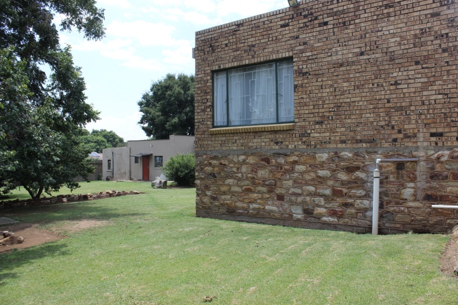 3 Bedroom Property for Sale in Deneysville Free State